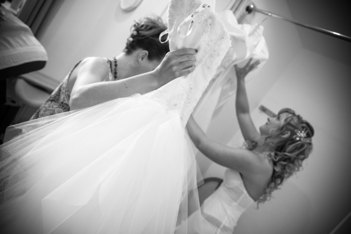 Studio Grand Angle - photographe professionnel mariage - préparatifs - mariage - robe de mariée @Christophe Roisnel Cherbourg Valogne Les Pieux Cotentin Manche Normandie